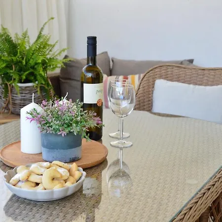 Paula Apartman